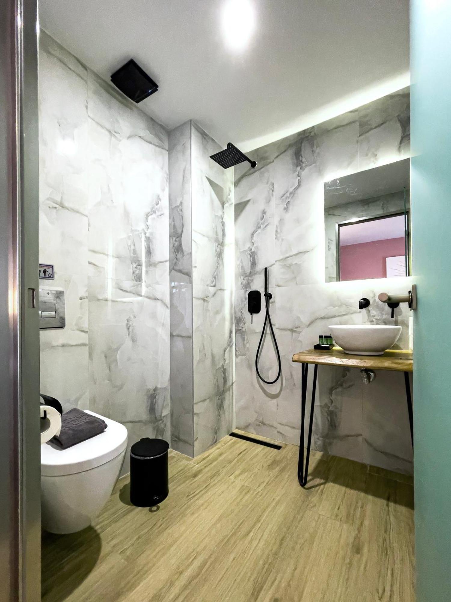 Athonite All Seasons Luxury Suites Ierissos Exterior photo
